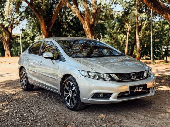 HONDA CIVIC 2.0 LXR 16V FLEX 4P AUTOMÁTICO HONDA CIVIC 2.0 LXR 16V FLEX 4P AUTOMÁTICO